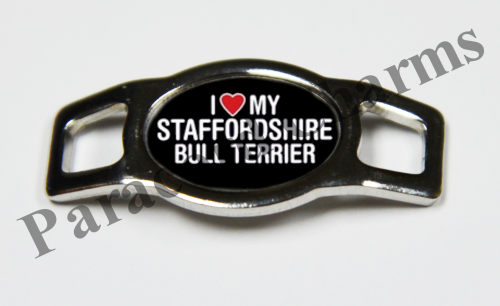 Staffordshire Bull Terrier #011